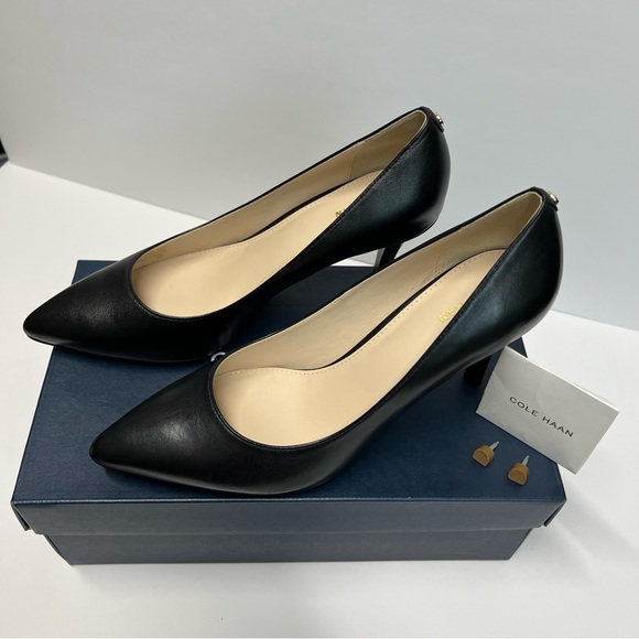 Cole Haan Gemma Logo Pump 8.5B Black Leather Slip on Comfort Business Casual - Picture 2 of 12
